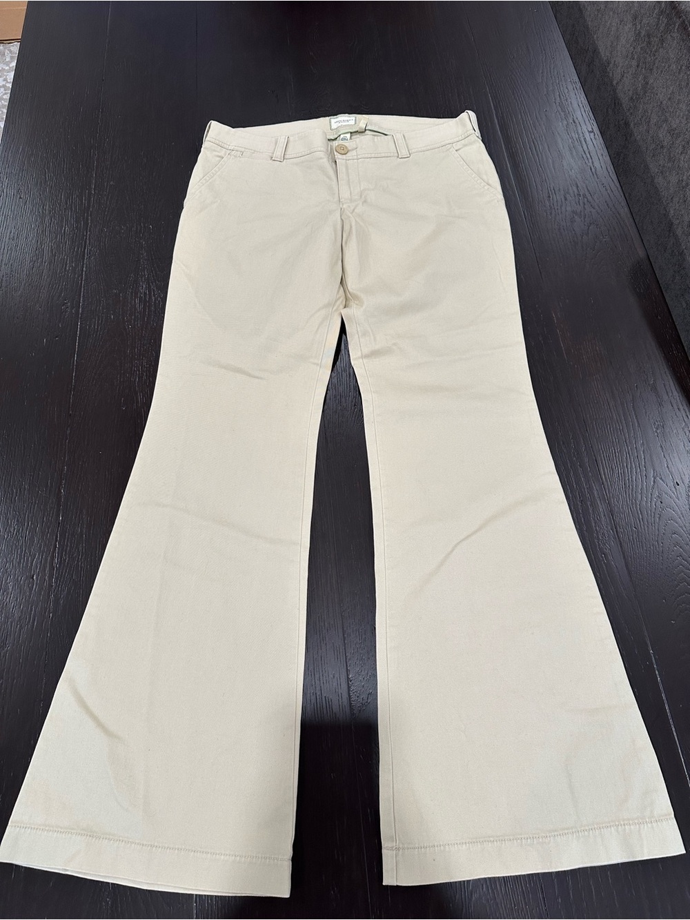 NWT Abercrombie & Fitch Cream Flared Pants